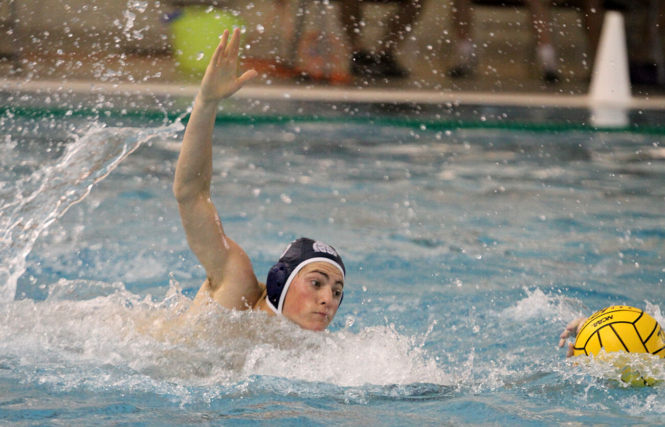 Missouri Water Polo District Semifinal: SLUH 10, Parkway Central 5